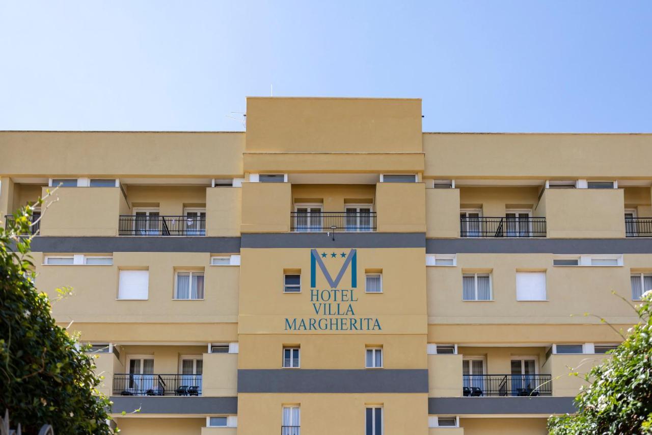 Hotel Villa Margherita Ладисполи Экстерьер фото