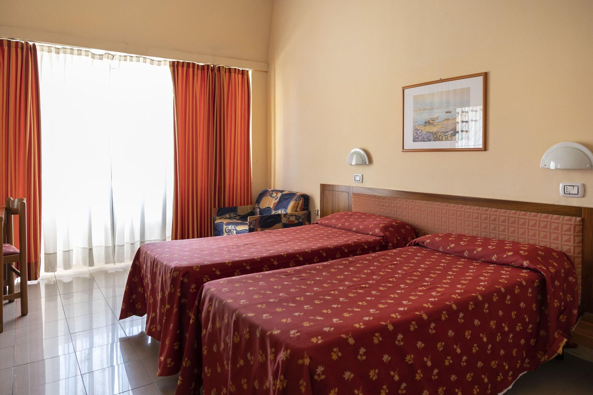 Hotel Villa Margherita Ладисполи Экстерьер фото